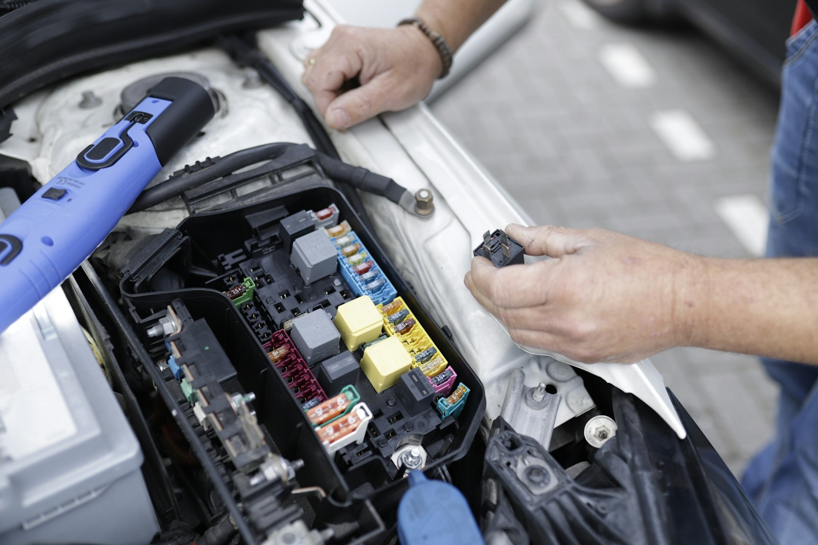 Fitter wiring into the fuse box of a white van